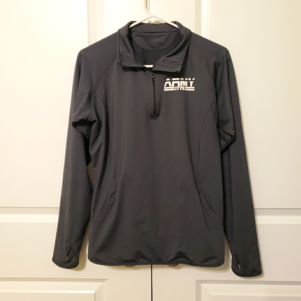 Sport Tek Moisture-Wick Medium (M) Fitted Long-sleeved Half-Zip Top